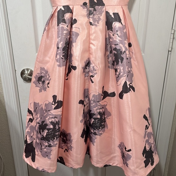 🌸Chi Chi London Floral Pink Party Dress-Size 6 US - Picture 8 of 14